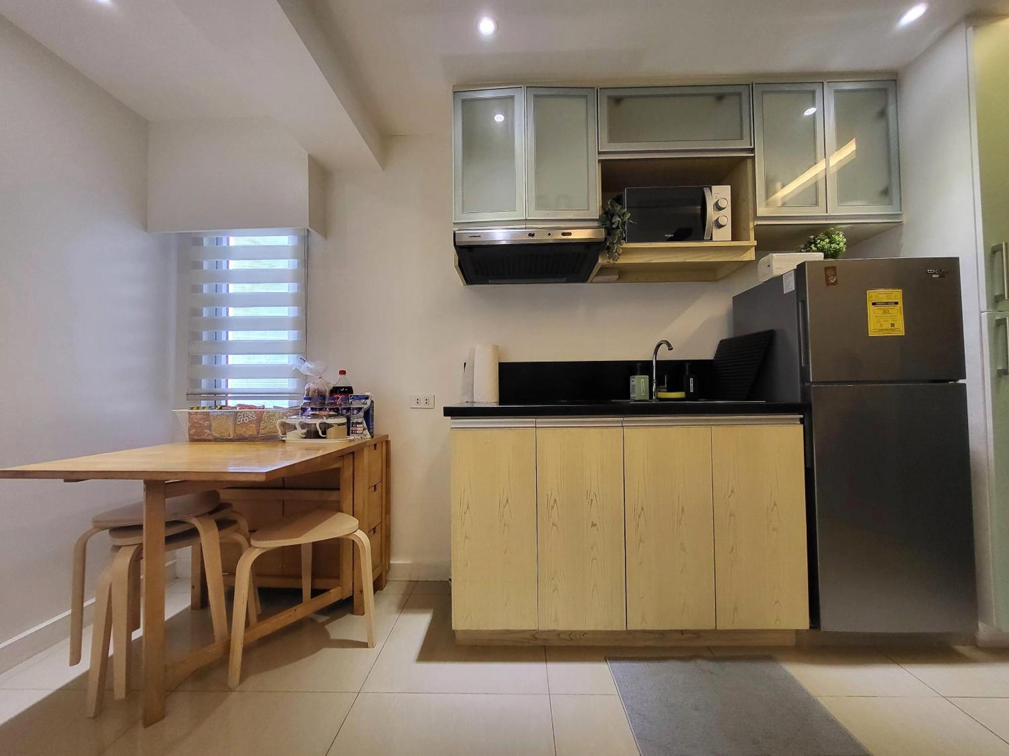 Muggle Stay Guest House - Bonifacio Global City Taguig Manila Exterior photo