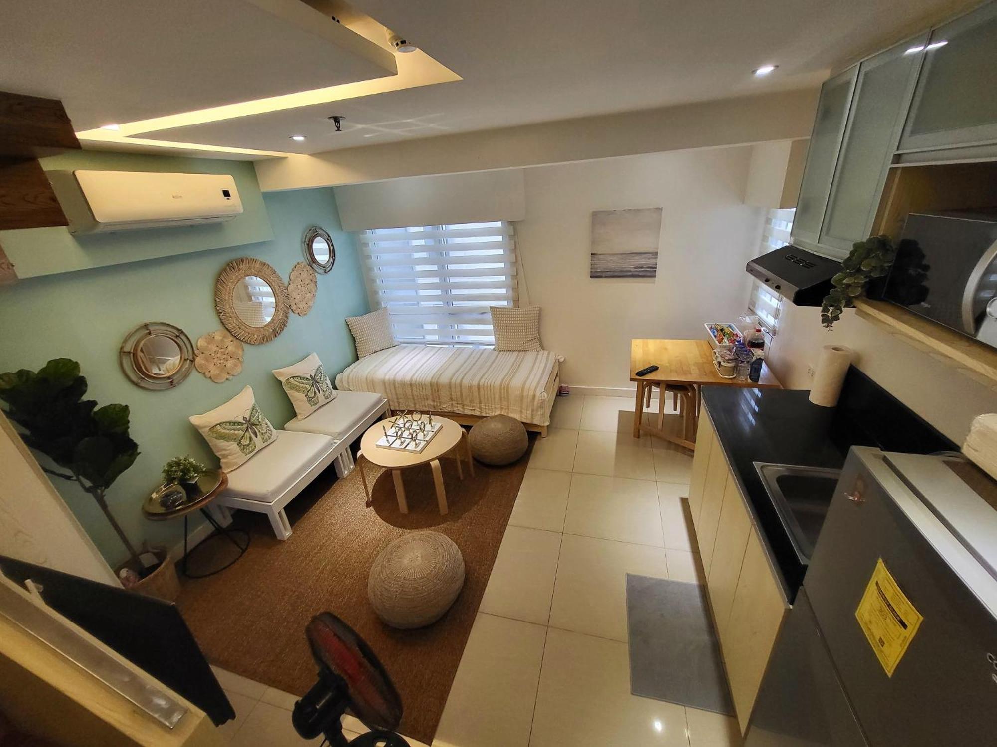 Muggle Stay Guest House - Bonifacio Global City Taguig Manila Exterior photo